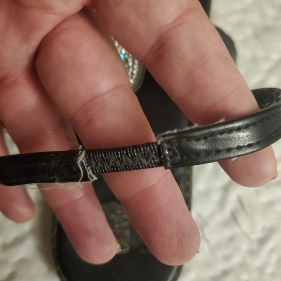 Sandals - Picture 3 of 5